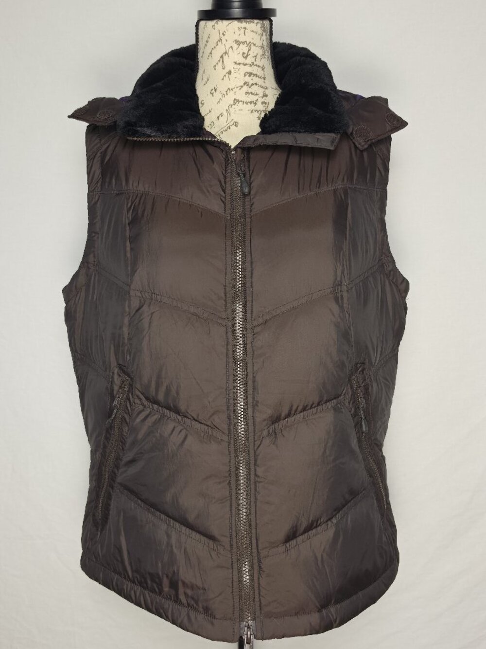 Columbia Titanium Brown Hooded Down Puffer Vest Women’s L